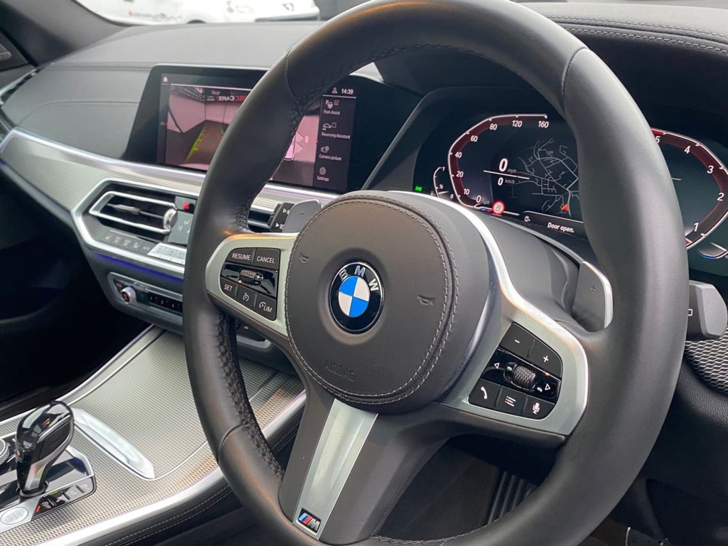 USED 2020 20 BMW X5 3.0 XDRIVE30D M SPORT 5d 261 BHP SKYLOUNGE ROOF & HARMON KARDON