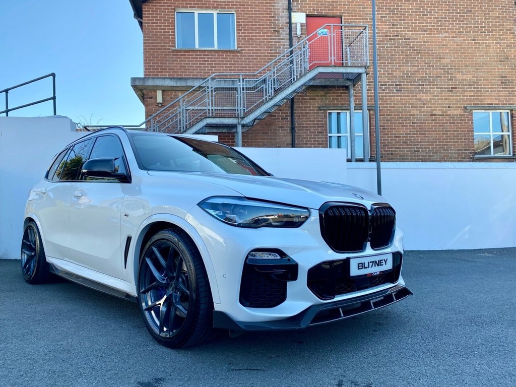USED 2020 20 BMW X5 3.0 XDRIVE30D M SPORT 5d 261 BHP SKYLOUNGE ROOF & HARMON KARDON