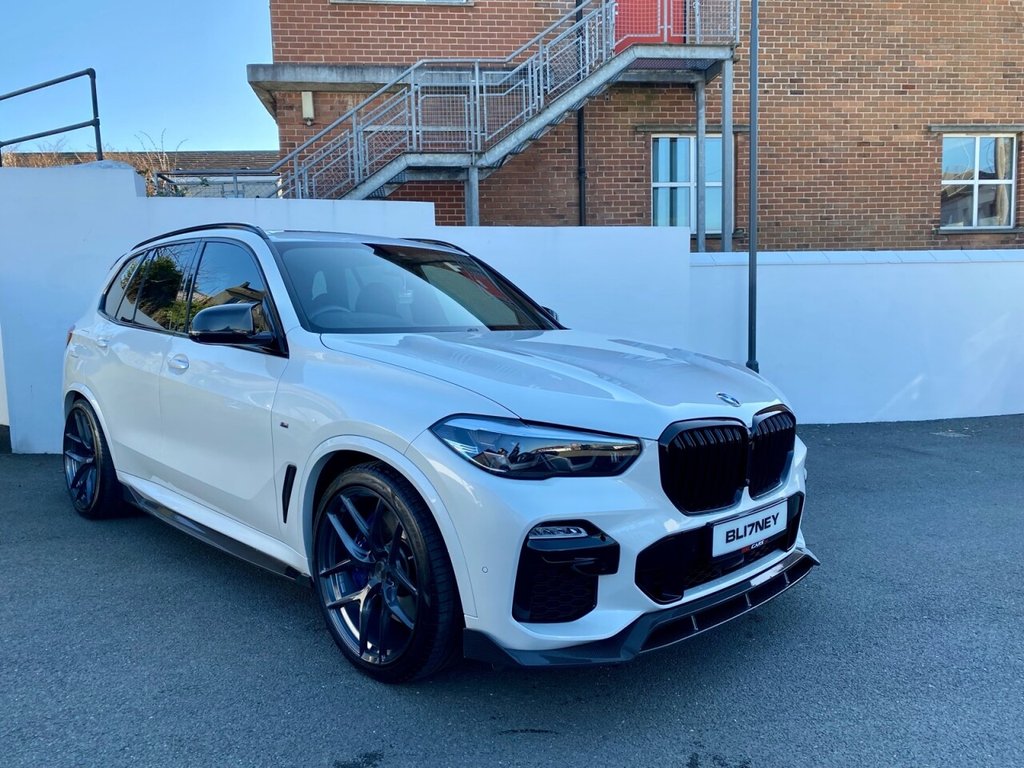 USED 2020 20 BMW X5 3.0 XDRIVE30D M SPORT 5d 261 BHP SKYLOUNGE ROOF & HARMON KARDON