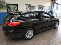 USED 2018 68 FORD FOCUS 1.5 TITANIUM 5d 148 BHP SAT NAV HEATED SEATS