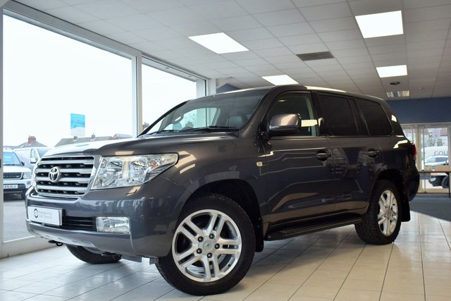 2010 60 Toyota Land Cruiser 4.5 V8 D-4D 5d 286 BHP 7 SEATER