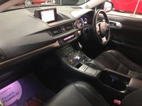 USED 2012 12 LEXUS CT 1.8 200H SE-L 5d 136 BHP * HYBRID * LOW MILEAGE * PRIVACY * CLIMATE * NAV * PARKING SENSORS *