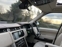 USED 2015 15 LAND ROVER RANGE ROVER 4.4 SDV8 AUTOBIOGRAPHY 5d 339 BHP AWD FLAG SHIP MODEL Black Pack, Head Up Display
