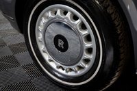 USED 2001 Y ROLLS-ROYCE SILVER SERAPH V12 LOW MILEAGE V12 SILVER SERAPH