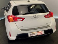 USED 2014 64 TOYOTA AURIS 1.4 D-4D ICON PLUS 5d 89 BHP 