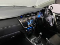 USED 2014 64 TOYOTA AURIS 1.4 D-4D ICON PLUS 5d 89 BHP 
