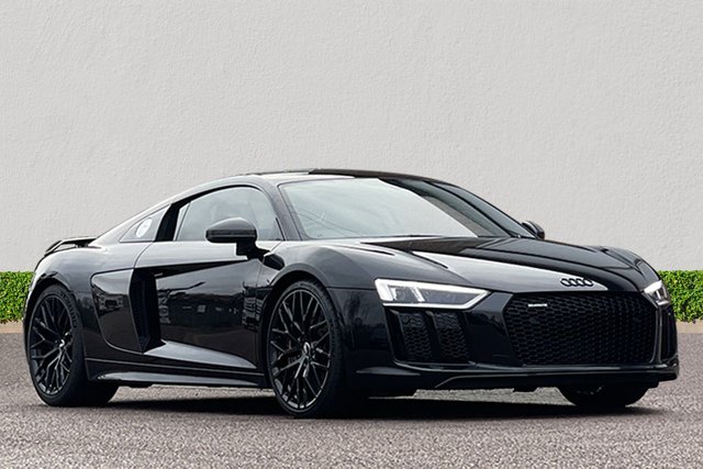 2016 S Audi R8 5.2 V10 PLUS QUATTRO 2d 602 BHP