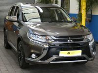 USED 2017 17 MITSUBISHI OUTLANDER 2.0 PHEV 4H 5d 200 BHP SAT NAV LEATHER SUNROOF VAT Q