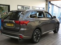 USED 2017 17 MITSUBISHI OUTLANDER 2.0 PHEV 4H 5d 200 BHP SAT NAV LEATHER SUNROOF VAT Q
