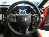 USED 2018 68 HONDA CIVIC 1.0 VTEC SR 5d 128 BHP SAT NAV PARKING SENSORS GENUINE LOW MILEAGE
