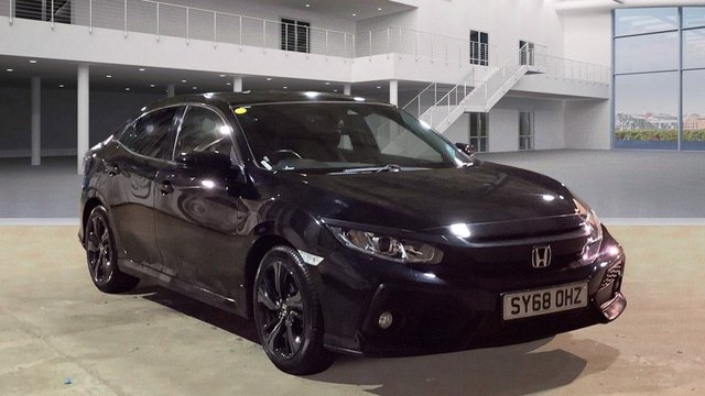 2018 68 Honda Civic 1.0 VTEC EX 5d 128 BHP
