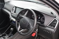 USED 2017 17 HYUNDAI TUCSON 1.7 CRDI PREMIUM BLUE DRIVE 5d 139 BHP AUTOMATIC VIEW AND RESERVE ONLINE OR CALL 01527-853940 FOR MORE INFO.