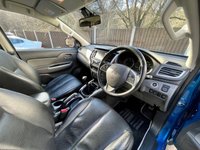 USED 2015 65 MITSUBISHI L200 2.4 DI-D 4X4 WARRIOR DCB 5d 178 BHP 