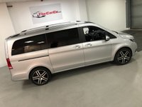 USED 2018 18 MERCEDES-BENZ V-CLASS 2.1 V220 D SPORT L 5d 161 BHP * PAN ROOF * PRIVACY * CLIMATE * NAV * ALLOYS *