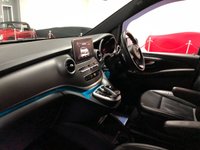 USED 2018 18 MERCEDES-BENZ V-CLASS 2.1 V220 D SPORT L 5d 161 BHP * PAN ROOF * PRIVACY * CLIMATE * NAV * ALLOYS *