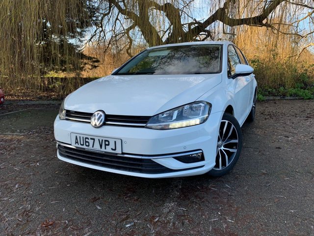 View our VOLKSWAGEN GOLF