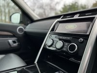 USED 2017 17 LAND ROVER DISCOVERY 3.0 DISCOVERY 5 TD6 HSE 5d 255 BHP AWD 7 SEATER 7 Seater Panoramic Glass Roof