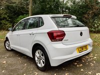 USED 2018 18 VOLKSWAGEN POLO 1.0 SE 5d 65 BHP 1 PRIVATE OWNER/ FULL VW GUILDFORD SERVICE HISTORY// BLUETOOTH//DAB RADIO//ALLOY WHEELS 1 PRIVATE OWNER/ FULL VW GUILDFORD SERVICE HISTORY// BLUETOOTH//DAB RADIO//ALLOY WHEELS