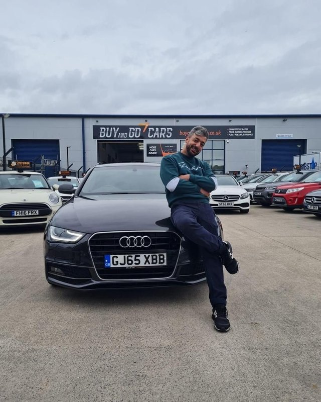 2015 65 Audi A4 Avant 2.0 AVANT TDI S LINE NAV 5d 148 BHP
