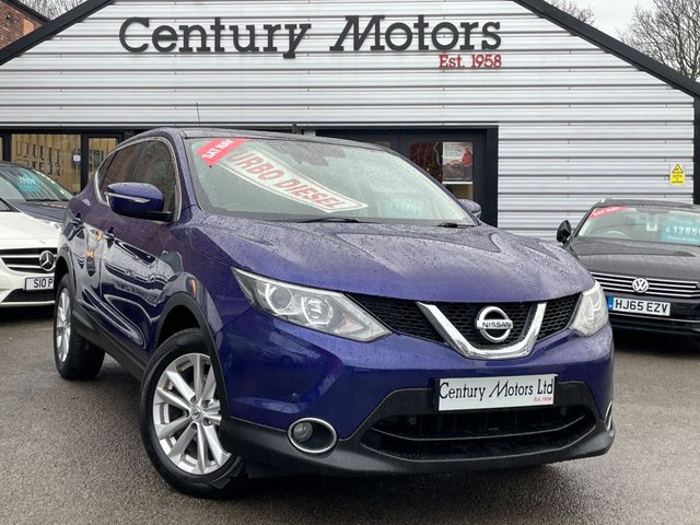 2014 14 Nissan Qashqai 1.5 DCi Acenta PREMIUM (Smart Vision) 5dr - GLASS ROOF
