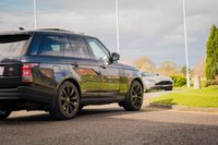 USED 2017 17 LAND ROVER RANGE ROVER 5.0 V8 AUTOBIOGRAPHY 5d AUTO 510 BHP &pound;8,100+ WORTH OF EXTRAS | 1 OWNER FROM NEW | FULL LAND ROVER SERVICE HISTORY | FULL SERVICE CARRIED OUT 2022 |