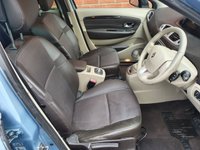 USED 2010 60 RENAULT SCENIC 1.5 PRIVILEGE TOMTOM DCI 5d 105 BHP 