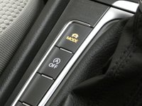 USED 2018 67 VOLKSWAGEN GOLF 1.5 SE NAVIGATION TSI EVO DSG 5d 129 BHP SAT NAV CRUISE CONTROL PARKING SENSORS