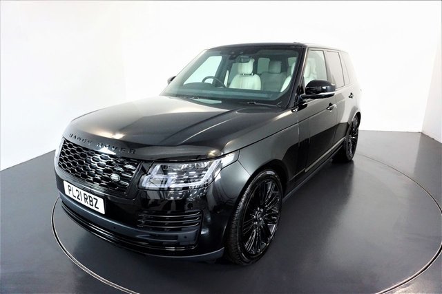 2021 21 Land Rover Range Rover 3.0 WESTMINSTER BLACK 5d-1 OWNER FROM NEW-PANORAMIC SUNROOF-HEATED IVORY LEATHER-AMBIENT LIGHTING-MERIDIAN SOUND-COOLER BOX-BLUETOOTH-CRUISE CONTROL-SATNAV-PARKING SENSORS-REVERSE CAMERA-DAB RADIO-CLIMATE CONTROL-HEATED STEERING WHEEL-ELECTRIC MEMORY SEATS-ELECTRIC FOLDING MIRRORS-CLIMATE CONTROL