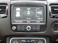 USED 2015 15 VOLKSWAGEN TOUAREG 3.0 V6 R-LINE TDI BLUEMOTION TECHNOLOGY 5d 259 BHP BIG PAN ROOF - ELECTRIC DEPLOYABLE TOW BAR - FULL VW SERVICE HISTORY - ONE OWNER FROM NEW - ELECTRIC MEMORY FRONT SEATS
