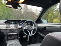 USED 2015 15 MERCEDES-BENZ E-CLASS 2.1 E220 BLUETEC AMG NIGHT ED PREMIUM PLUS 5d 174 BHP COMAND Navigation, Memory Leather
