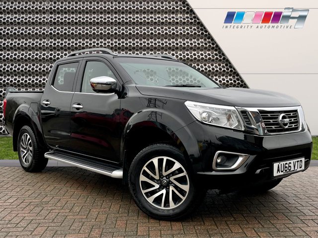 2016 66 Nissan Navara 2.3 DCI TEKNA 4X4 SHR DCB 190 BHP