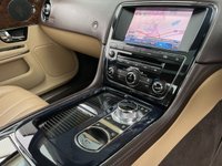 USED 2011 11 JAGUAR XJ 3.0 D V6 PREMIUM LUXURY SWB 4d 275 BHP 