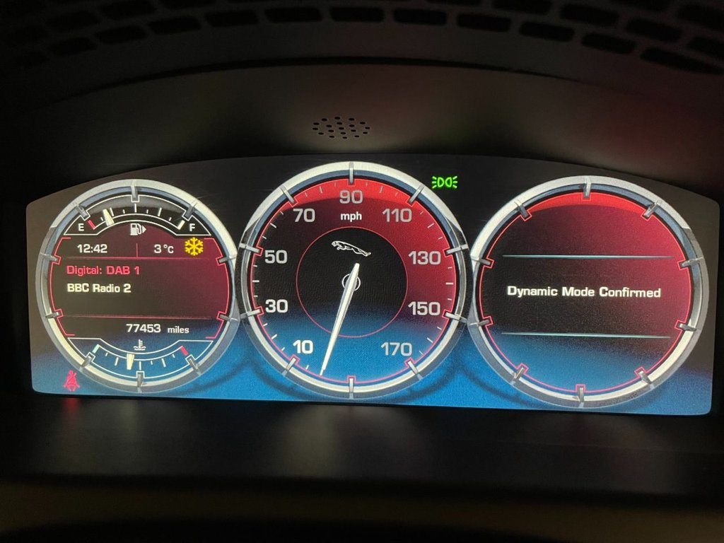 USED 2011 11 JAGUAR XJ 3.0 D V6 PREMIUM LUXURY SWB 4d 275 BHP 