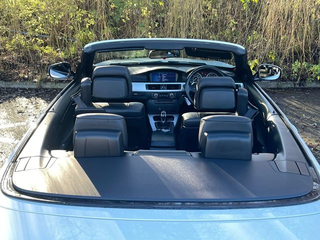 View our BMW 3 SERIES