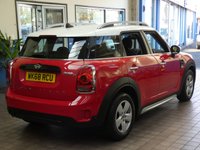 USED 2018 68 MINI COUNTRYMAN 2.0 COOPER D 5d 148 BHP FREE 12 MONTHS GOLD WARRANTY SAT NAV PARKING SENSORS CRUISE CONTROL 1 OWNER SERVICE HISTORY GENUINE LOW MILES