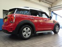 USED 2018 68 MINI COUNTRYMAN 2.0 COOPER D 5d 148 BHP FREE 12 MONTHS GOLD WARRANTY SAT NAV PARKING SENSORS CRUISE CONTROL 1 OWNER SERVICE HISTORY GENUINE LOW MILES