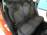 USED 2018 68 MINI COUNTRYMAN 2.0 COOPER D 5d 148 BHP FREE 12 MONTHS GOLD WARRANTY SAT NAV PARKING SENSORS CRUISE CONTROL 1 OWNER SERVICE HISTORY GENUINE LOW MILES
