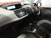 USED 2014 14 CITROEN C4 GRAND PICASSO 1.6 E-HDI AIRDREAM VTR PLUS 5d 113 BHP **  7 SEATER  **