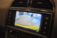 USED 2016 16 JAGUAR F-PACE 2.0 PORTFOLIO AWD 5d 178 BHP Sliding Pan Roof, Rare Colour