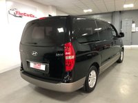 USED 2018 68 HYUNDAI i800 2.5 CRDI SE NAV 5d 168 BHP * 8 SEATS * PRIVACY GLASS * NAVIGATION * PARKING SENSORS WITH REVERSING CAMERA CAMERA *