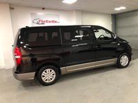USED 2018 68 HYUNDAI i800 2.5 CRDI SE NAV 5d 168 BHP * 8 SEATS * PRIVACY GLASS * NAVIGATION * PARKING SENSORS WITH REVERSING CAMERA CAMERA *