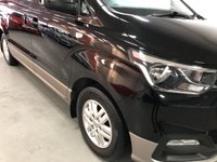 USED 2018 68 HYUNDAI i800 2.5 CRDI SE NAV 5d 168 BHP * 8 SEATS * PRIVACY GLASS * NAVIGATION * PARKING SENSORS WITH REVERSING CAMERA CAMERA *