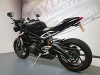 USED 2018 67 TRIUMPH STREET TRIPLE 765 RS OHLINS REAR SHOCK & QUICKSHIFTER