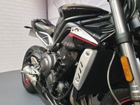 USED 2018 67 TRIUMPH STREET TRIPLE 765 RS OHLINS REAR SHOCK & QUICKSHIFTER