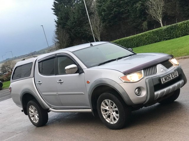 2006 06 Mitsubishi L200 2.5 4WD LWB ELEGANCE DCB 0D 135 BHP