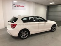 USED 2015 15 BMW 1 SERIES 2.0 120D SE 5d 181 BHP * AIR CONDITIONING * NAVIGATION * LEATHER * 17 INCH ALLOYS *