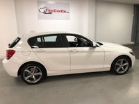 USED 2015 15 BMW 1 SERIES 2.0 120D SE 5d 181 BHP * AIR CONDITIONING * NAVIGATION * LEATHER * 17 INCH ALLOYS *
