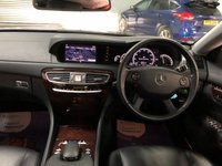 USED 2009 09 MERCEDES-BENZ CL 5.5 CL 500 2d 383 BHP * CLIMATE * PARKING SENSORS *  NAVIGATION * LEATHER * SUNSHINE ROOF *