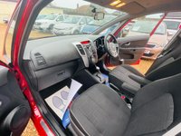 USED 2014 64 KIA VENGA 1.6 2 5d 123 BHP Stunning Low Mileage Petrol Automatic 5 door Hatchback MPV