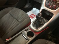 USED 2011 61 VAUXHALL ASTRA 1.6 EXCITE 5d 113 BHP Timing Belt+Water Pump Changed